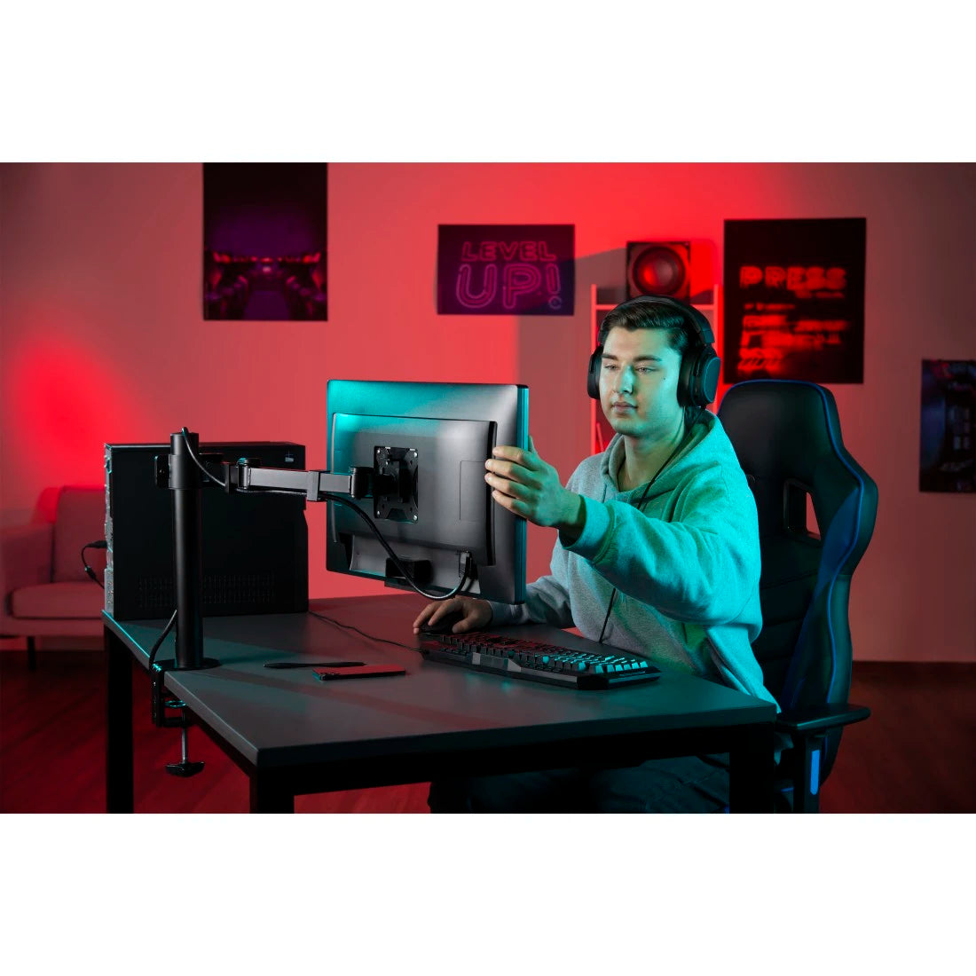 Monitor Bracket Height Adjustable Swivel Tilt Extendable 13" - 35"