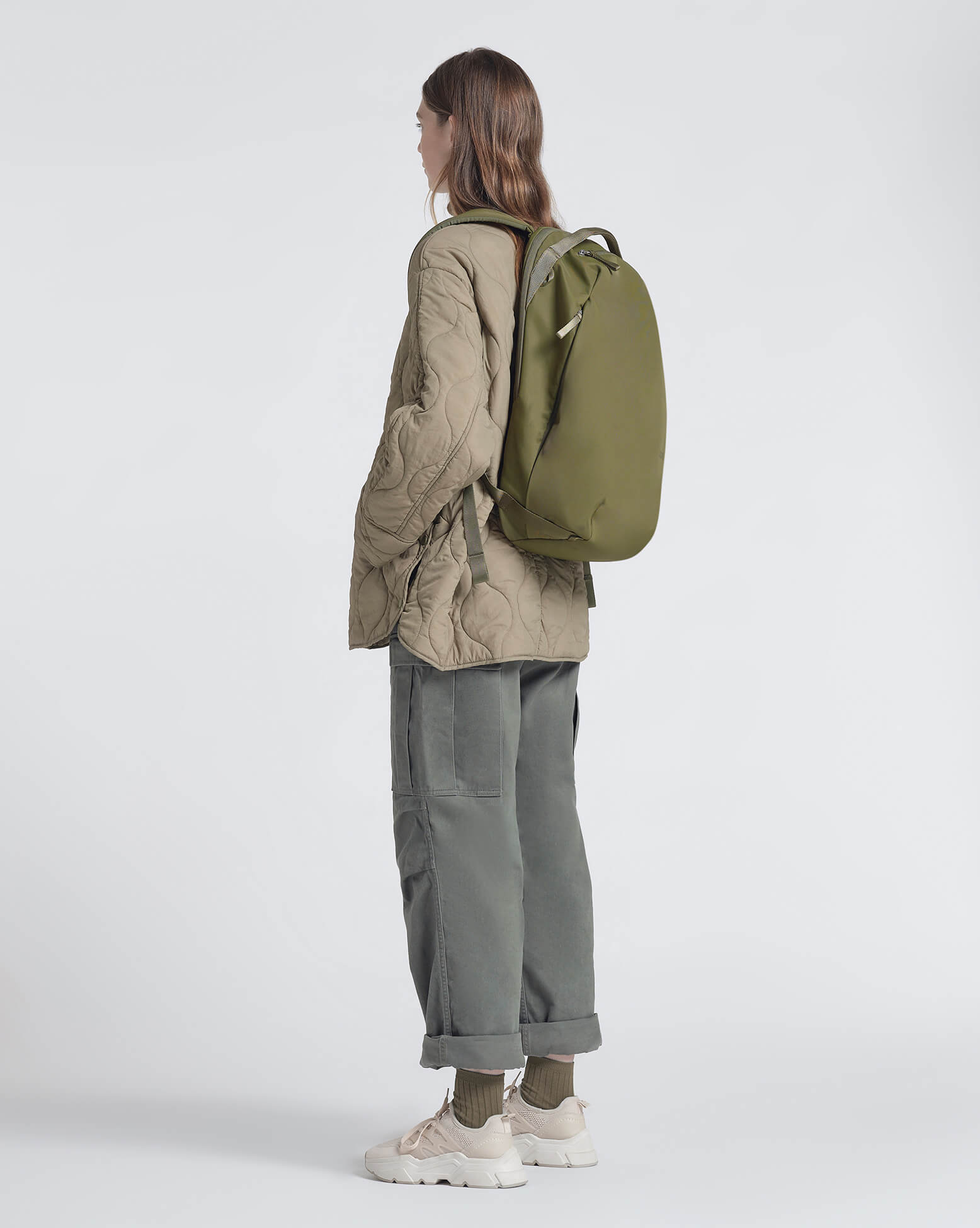 Urth Norite 24L Backpack + Camera Insert (Moss)