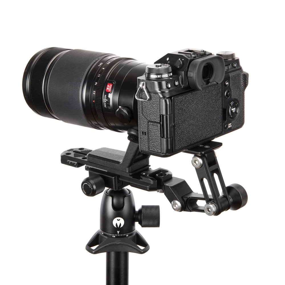 3 Legged Thing THINGY DARK & QR ULTRA 150mm Matte Black attached to camera on tripod