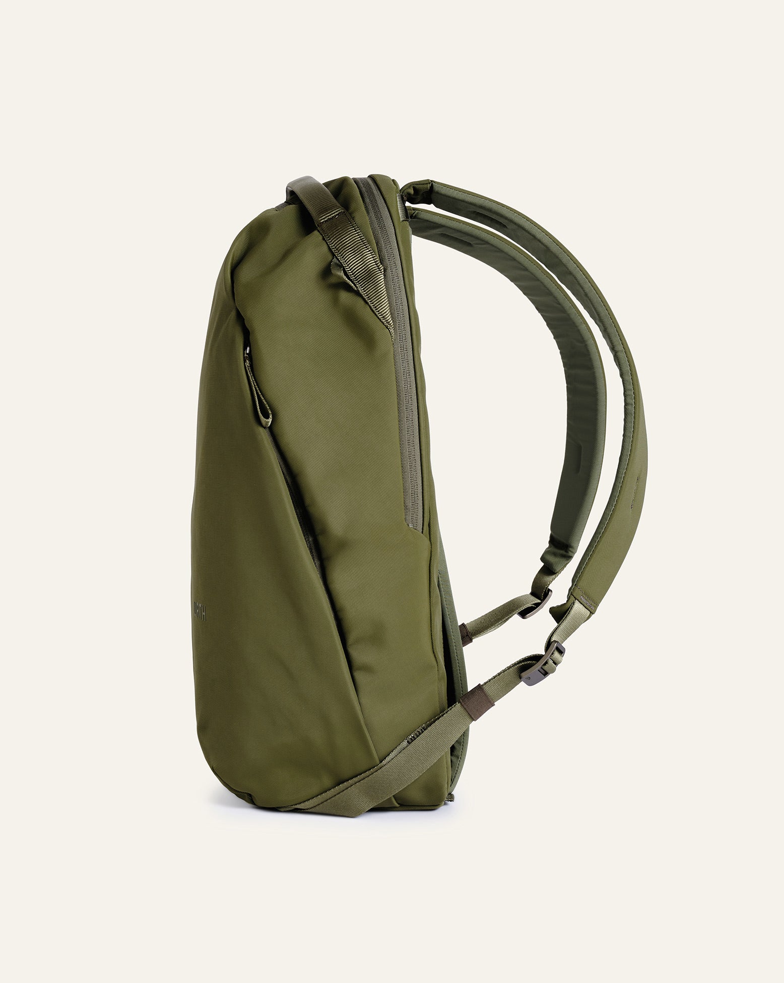 Urth Norite 24L Backpack + Camera Insert (Moss)