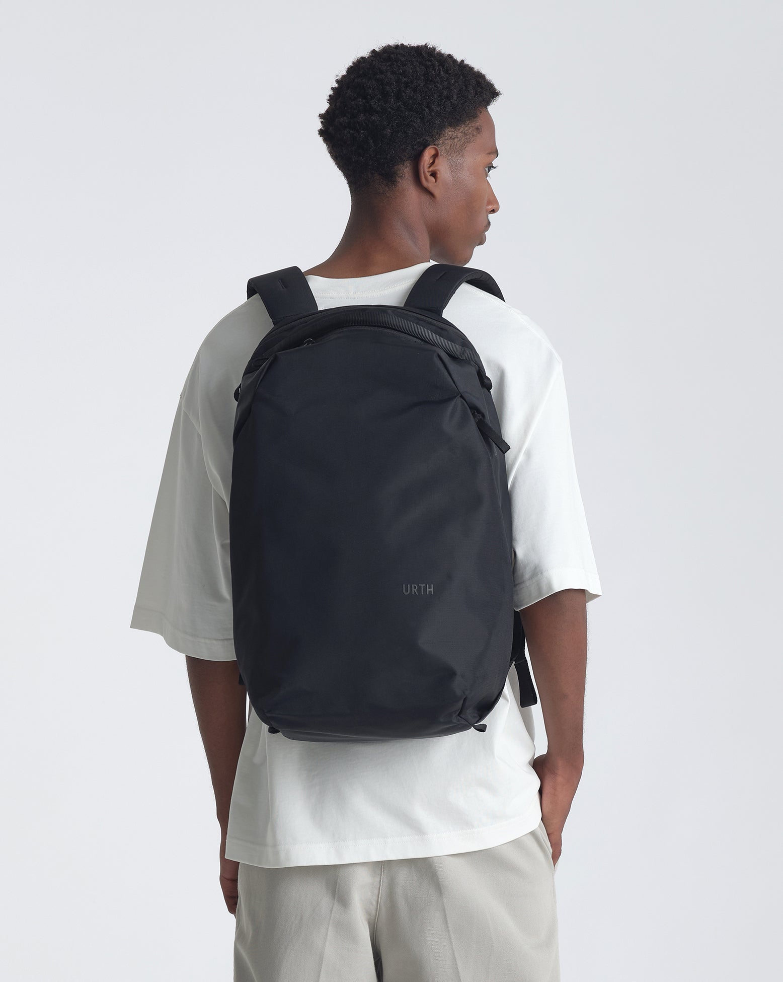 Urth Norite 24L Backpack + Camera Insert (Onyx)
