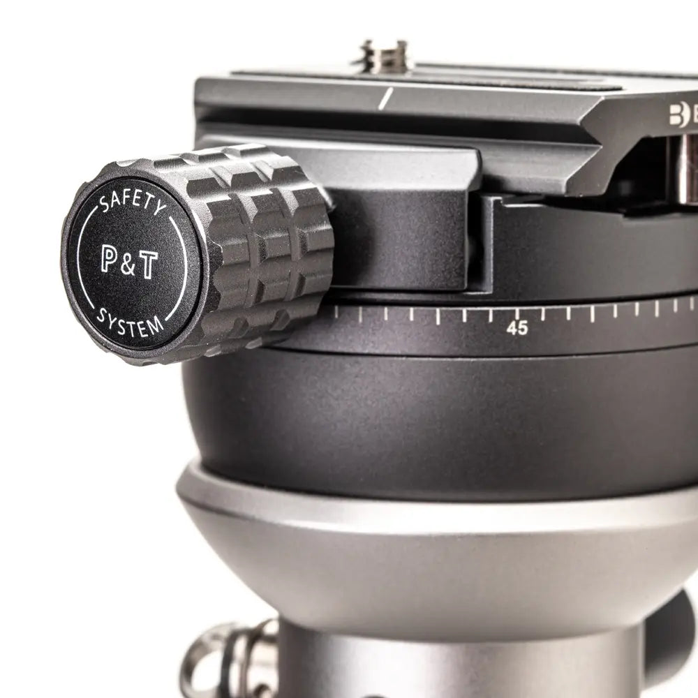 Benro MSDPL46C SupaDupa Monopod side angle of tripod head