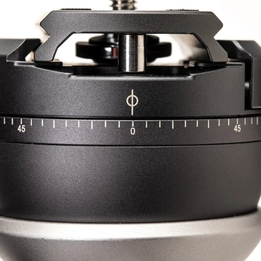 Benro MSDPL46C SupaDupa Monopod front angle of tripod head