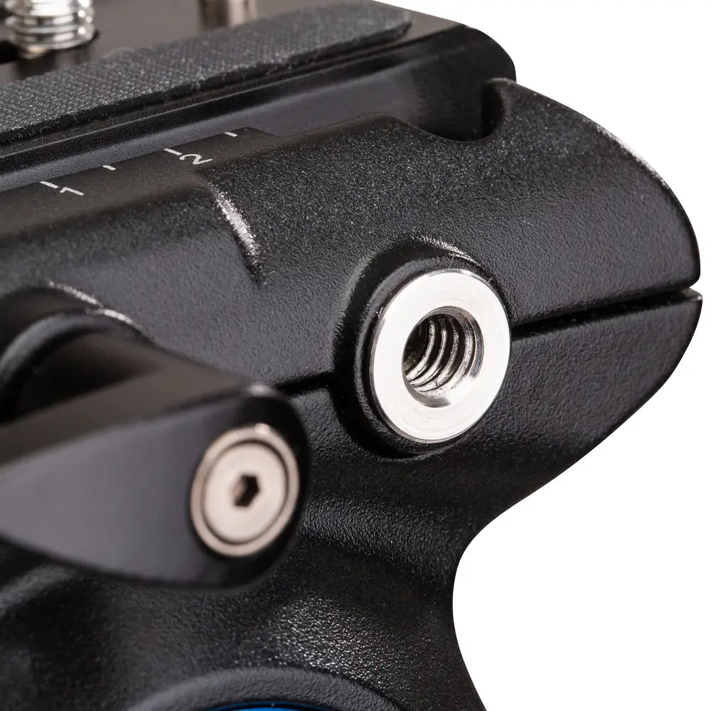 Benro S4 PRO Flat Base Fluid Video Tripod Head
