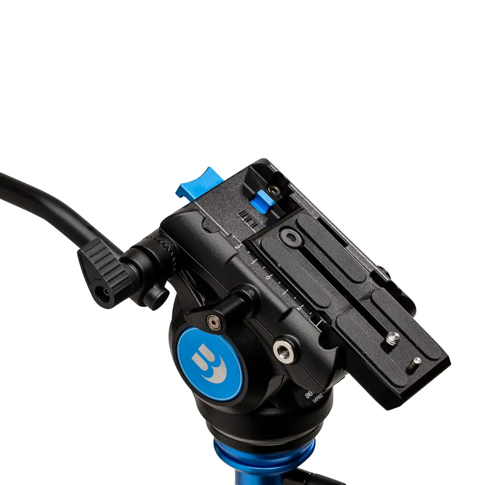 Benro S4 PRO Flat Base Fluid Video Tripod Head