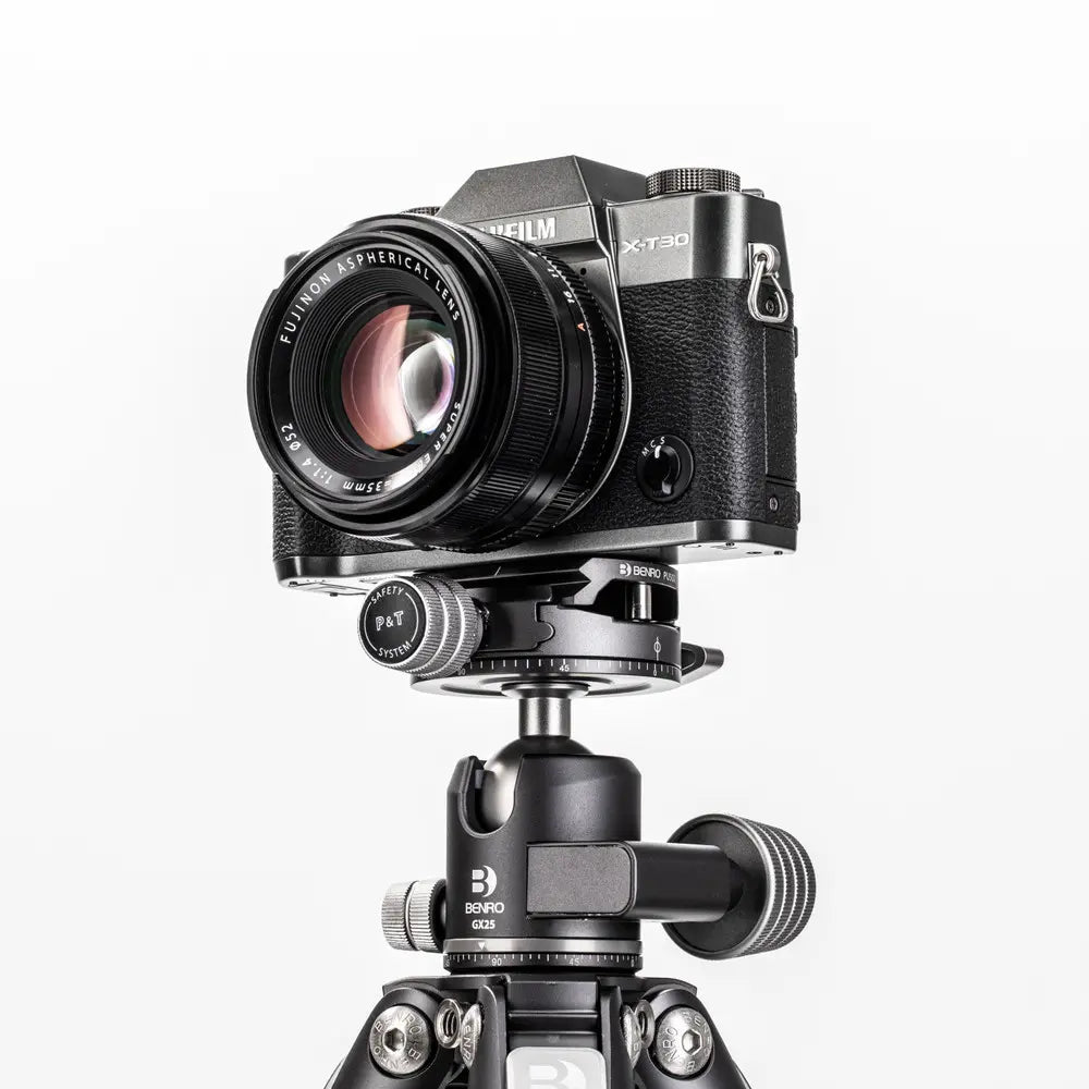 Benro Tortoise 14C Carbon Fibre Tripod with GX25 Ballhead Kit