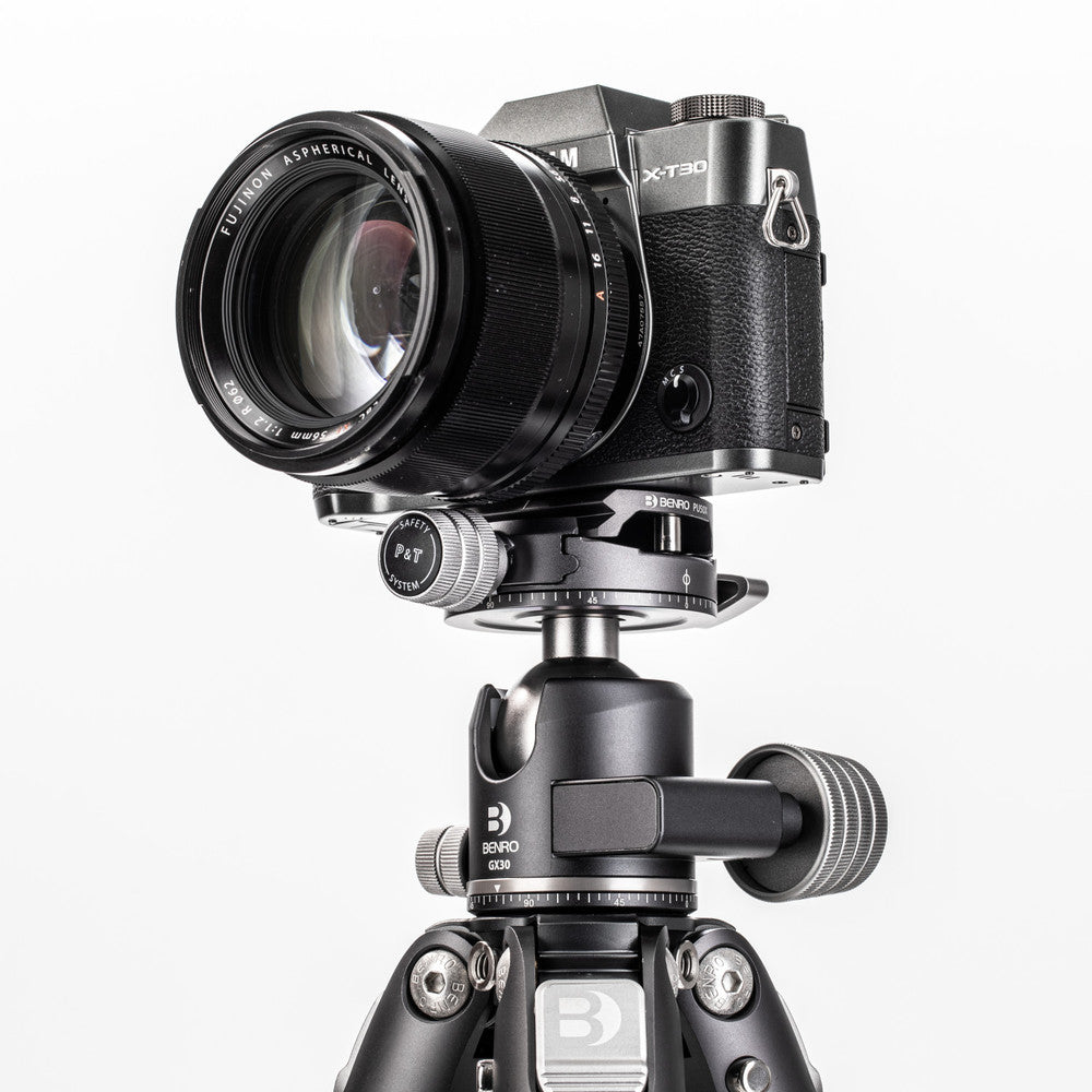 Benro Tortoise 24C Carbon Fibre Tripod with GX30 Ballhead Kit