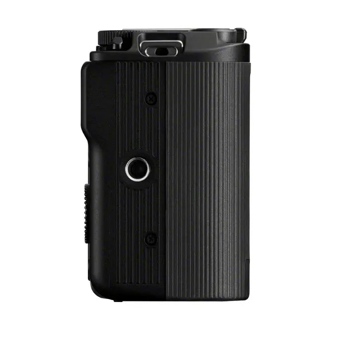 Canon EOS R50 V Mirrorless Camera + RF-S 14-30mm Kit