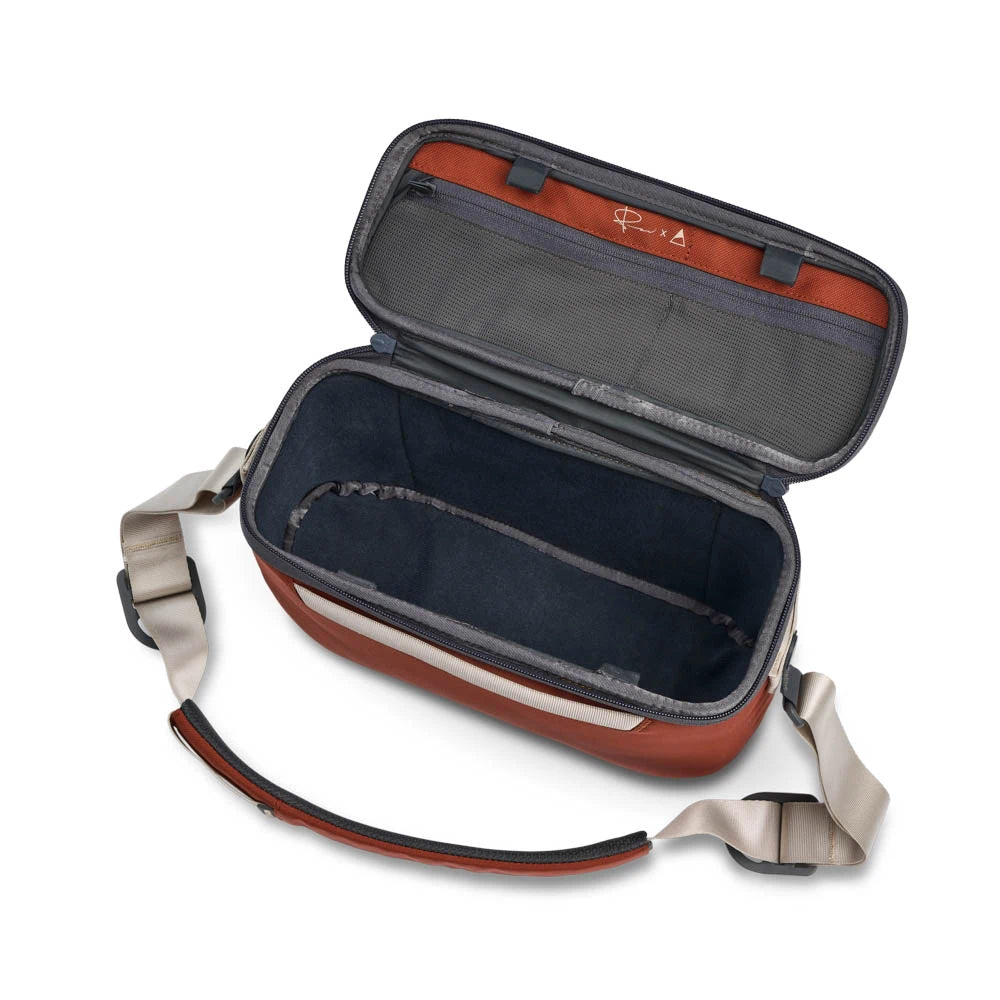 Gomatic Luma Camera Sling Bag 12L Rust