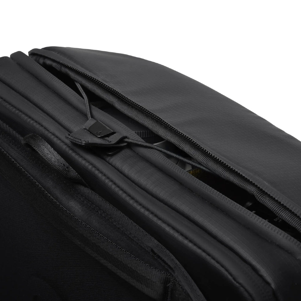 Gomatic McKinnon Camera Sling 5L close up top angle