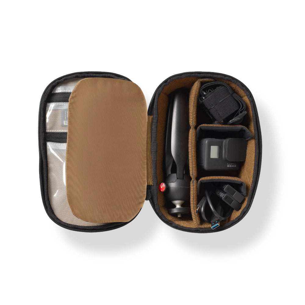 Gomatic McKinnon Tech Organizer inside