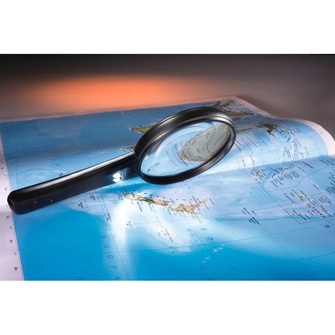 Hama Basic 90 LED 2-4x Magnifying Glass - Black