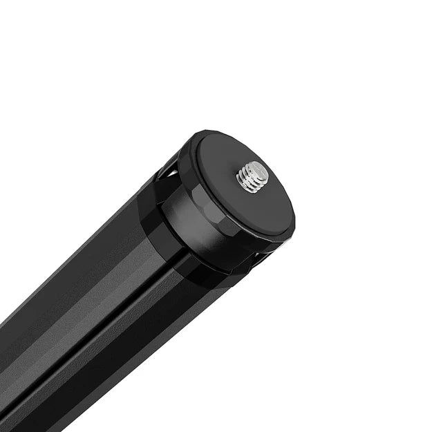 Kenro Smart Lite 2-in-1 Mini Tripod & Grip close up of tripod therat