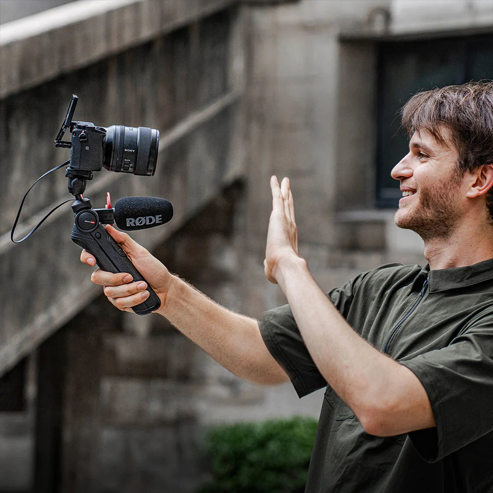 PGYTECH MantisPod 2.0 Vlogging Tripod Remote Control Kit