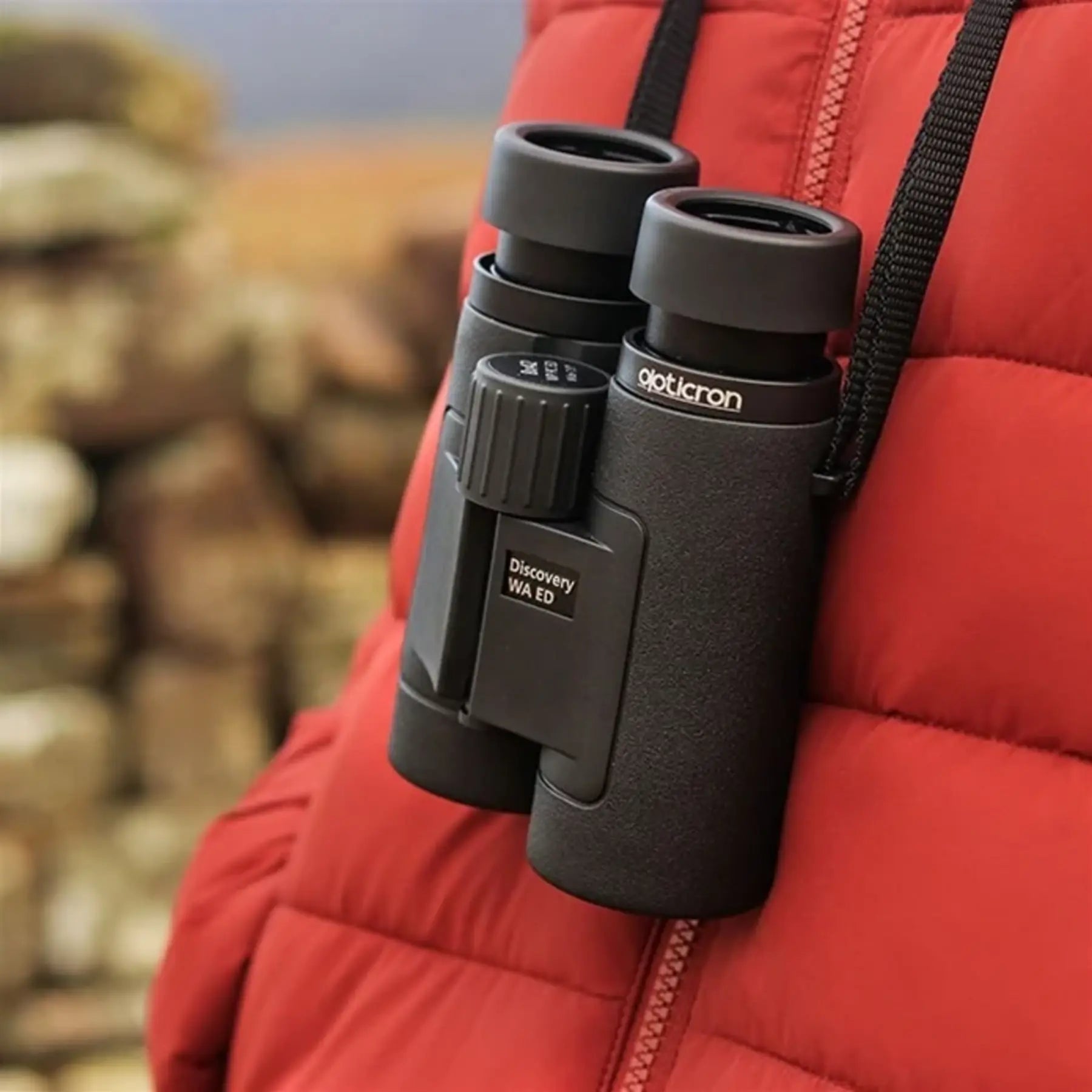 Opticron_Discovery_WA_ED_8X42_Binoculars_lifestyle