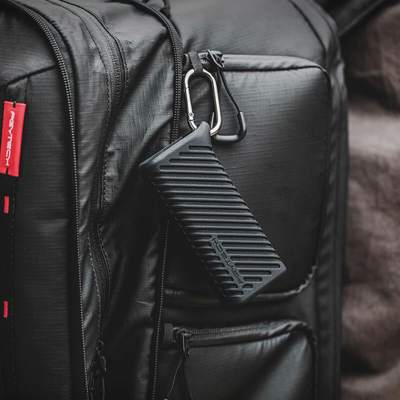 PGYTech CreateMate SD Card Reader & Case - Classic Black