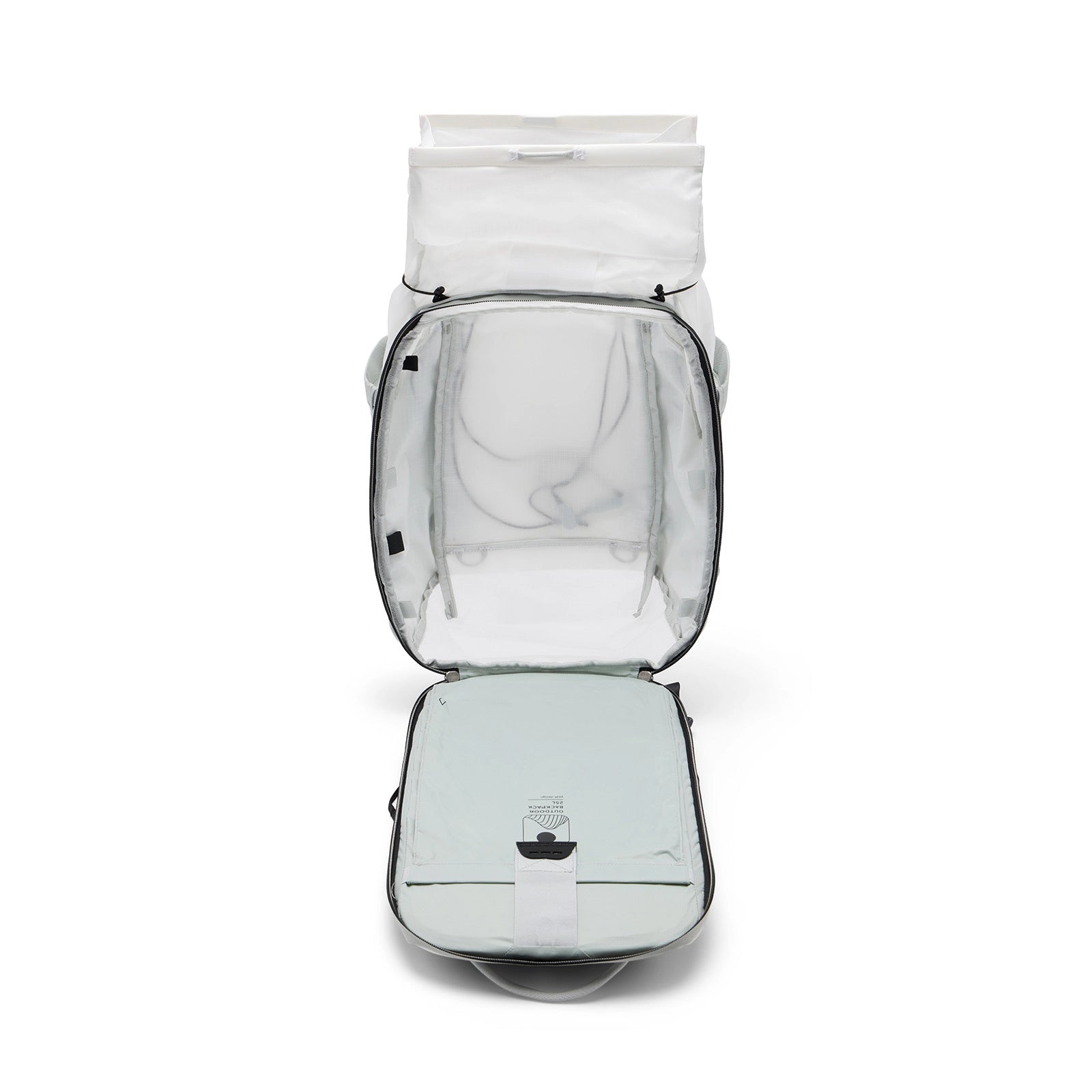 Peak Design Outdoor Backpack 25L Cloud with main compartment open