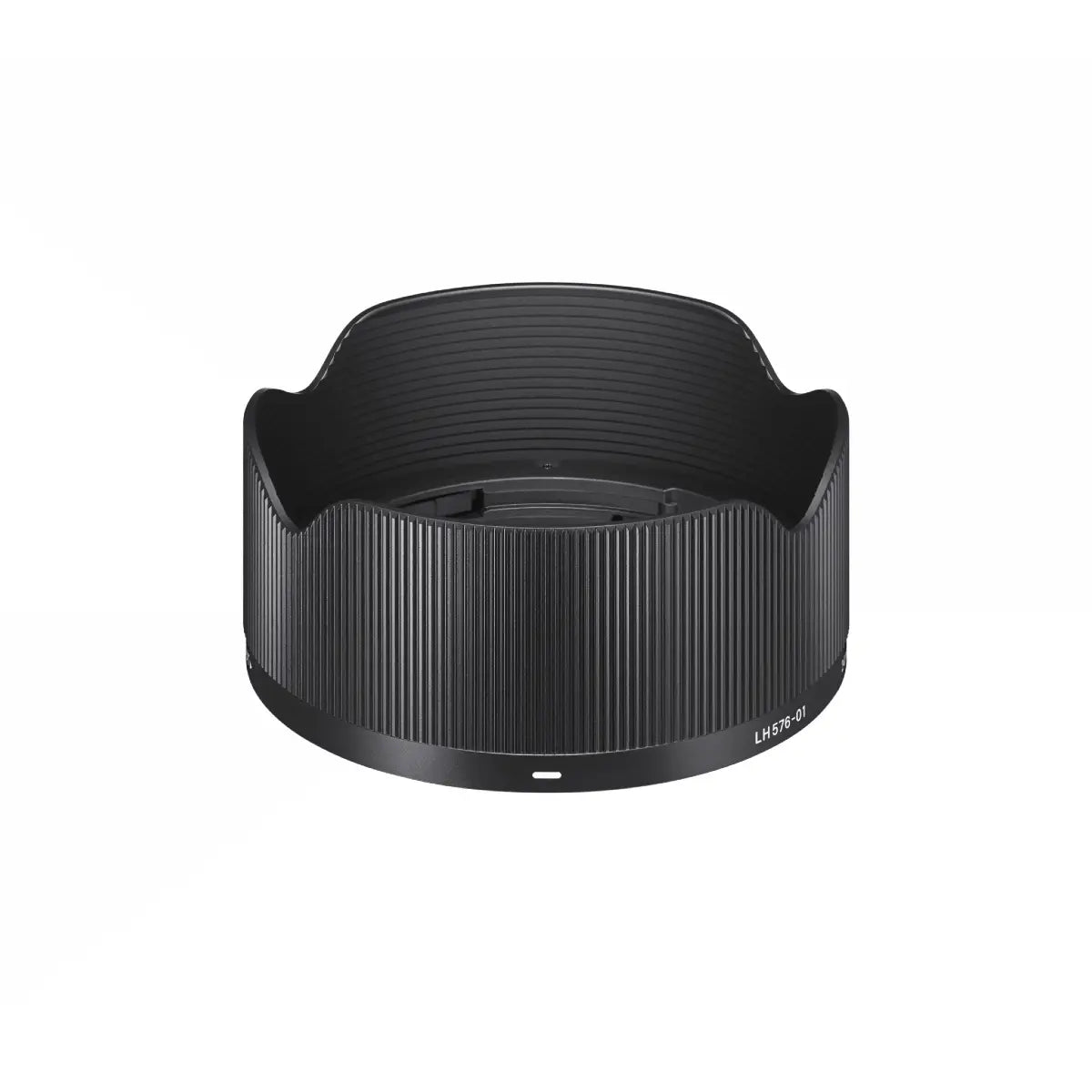 Sigma AF 24mm F/3.5 DG I Contemporary Lens - L Mount lens hood