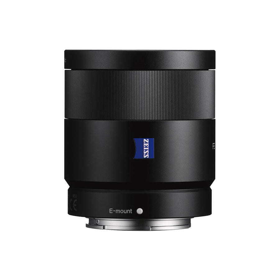 Sony FE 55mm F1.8 ZA Carl Zeiss Sonnar T* Lens top