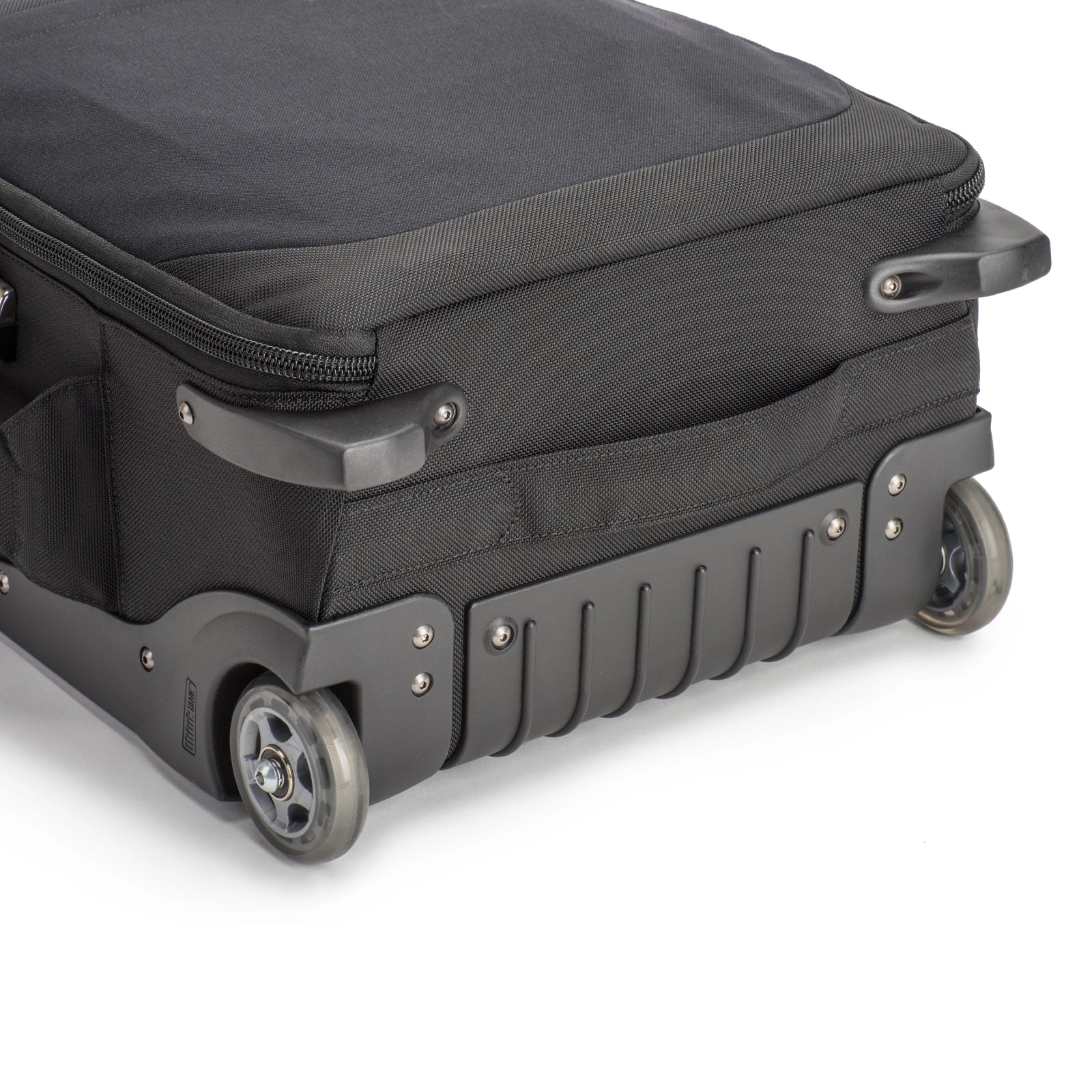 Think Tank Airport International V3 bottom angle