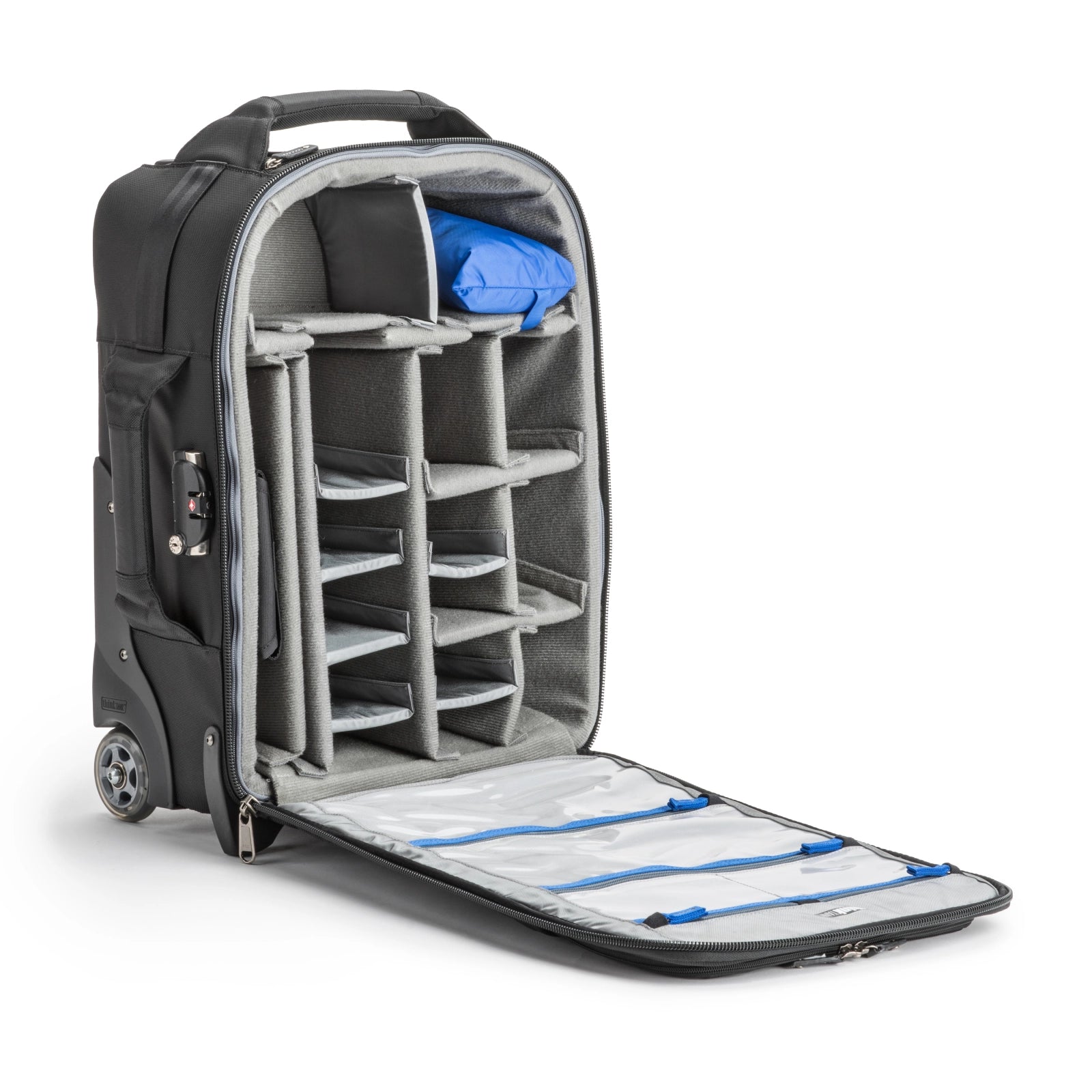 Think Tank Airport International V3 inside angle