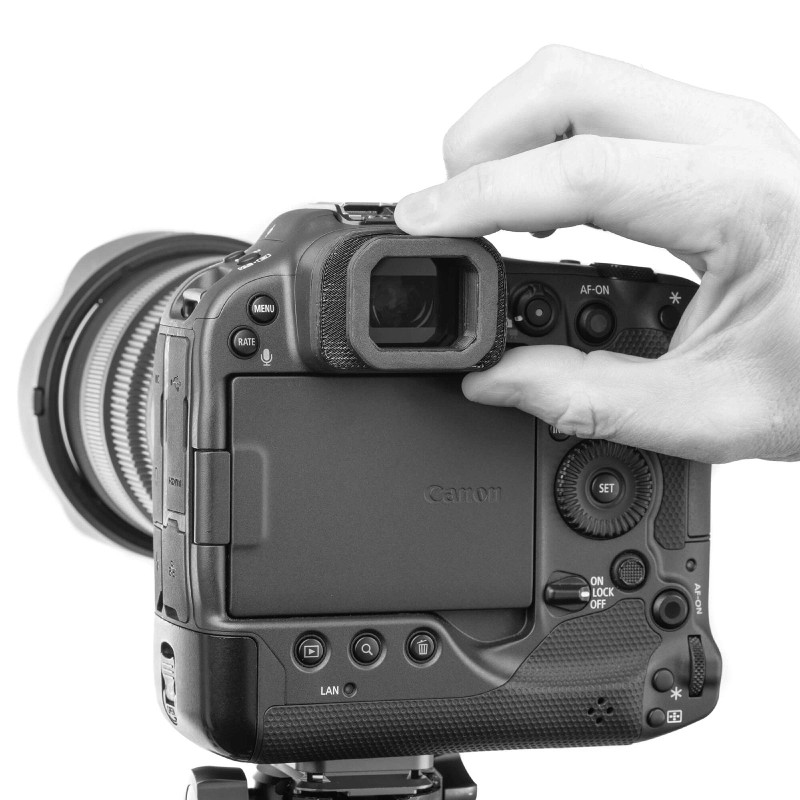 Think Tank Hydrophobia Eyepiece EP-R3 front angle being installed on camera 2