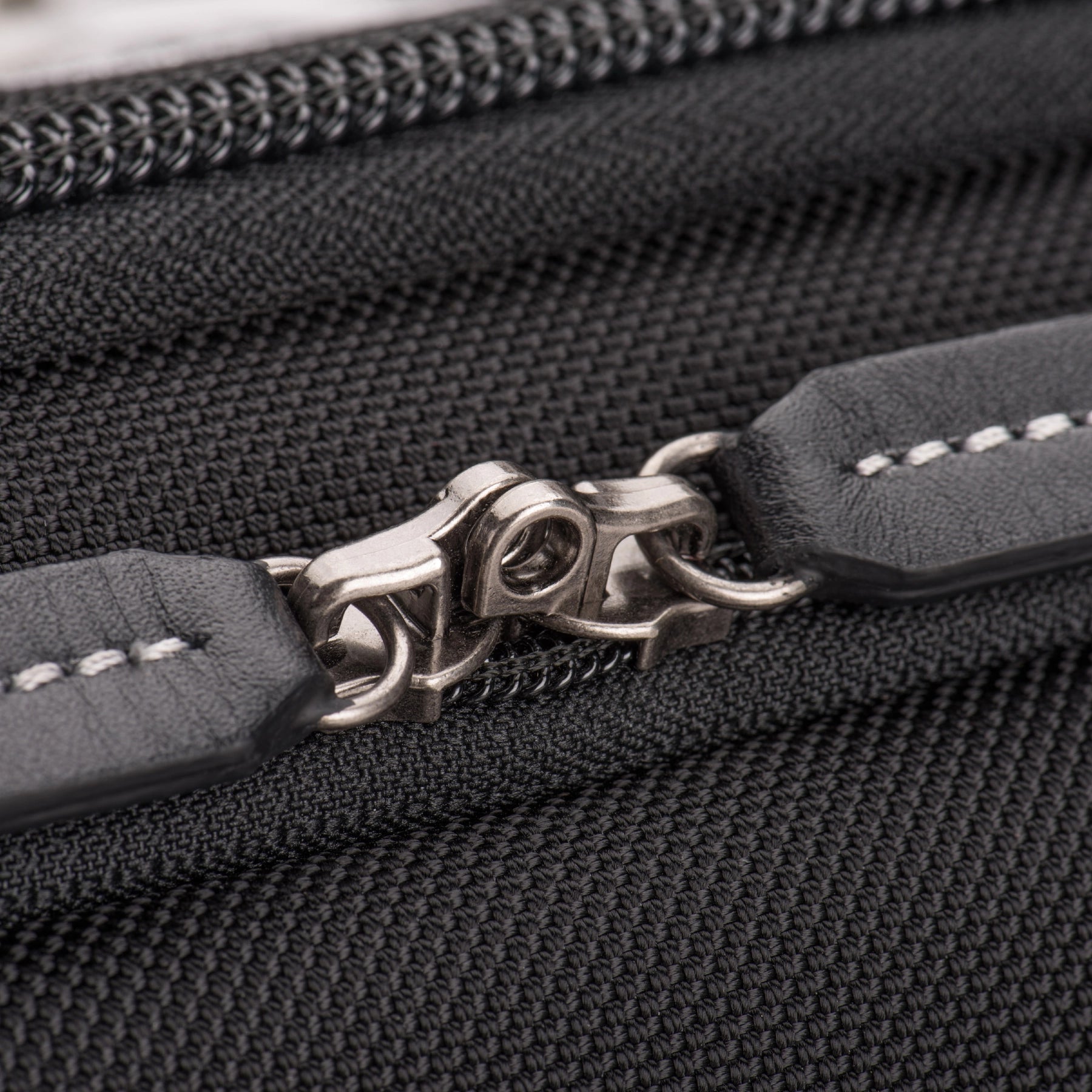 Think Tank Photo Airport Security V3.0 top angle of zipper lock