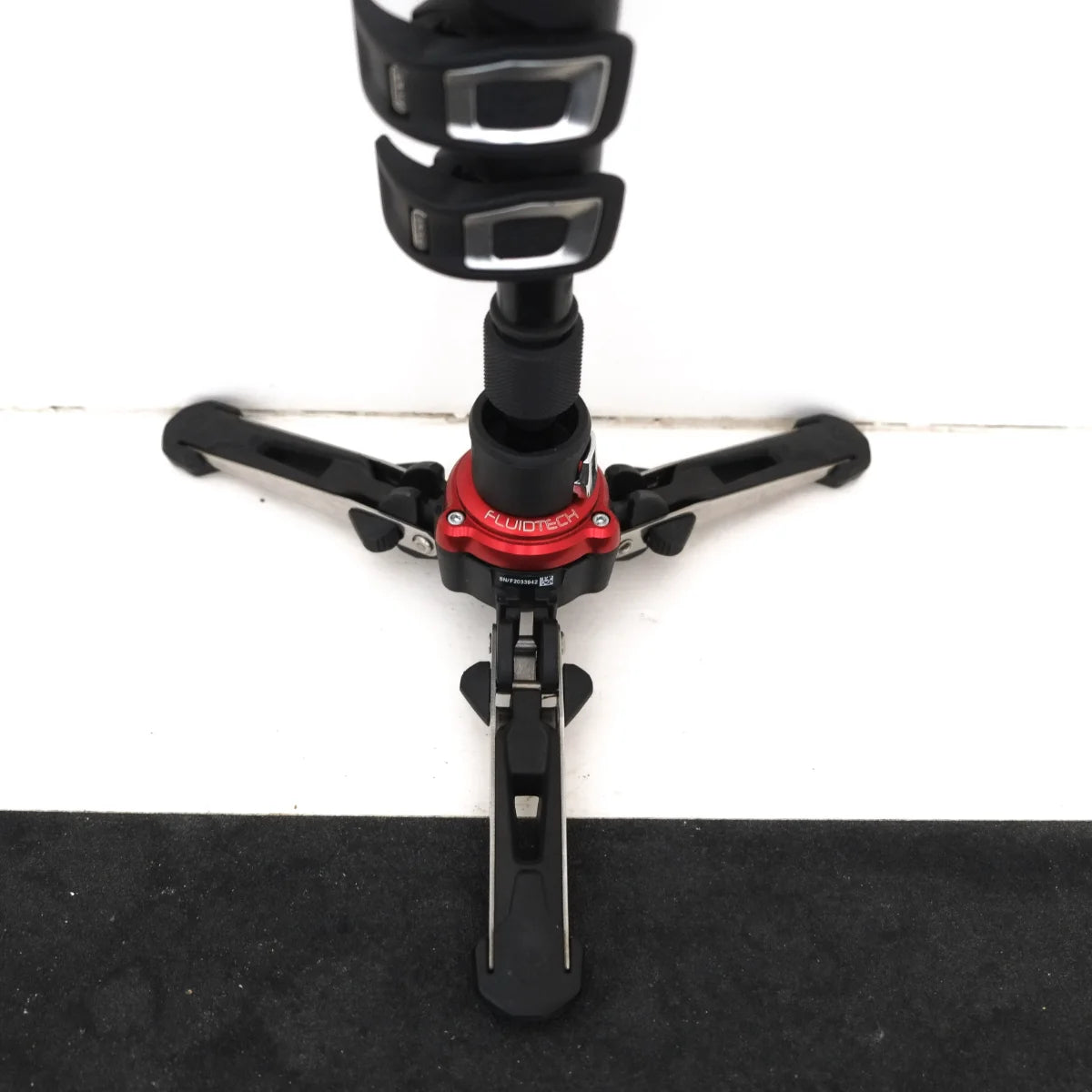 Used Manfrotto MVMXPRO500 Video Monopod - bottom angle
