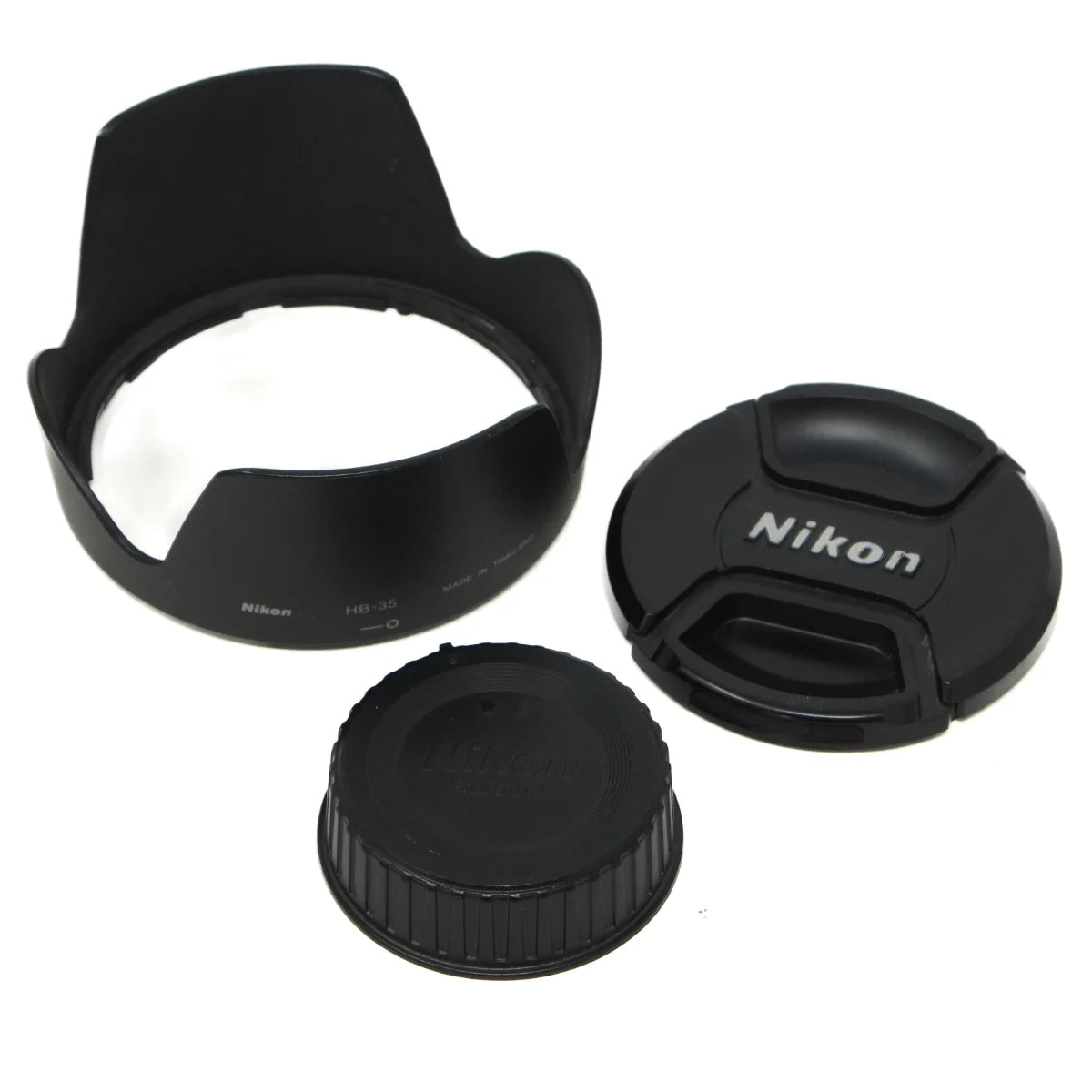Used Nikon F 18-200mm f3.5-5.6 G ED Lens - lens hood and caps