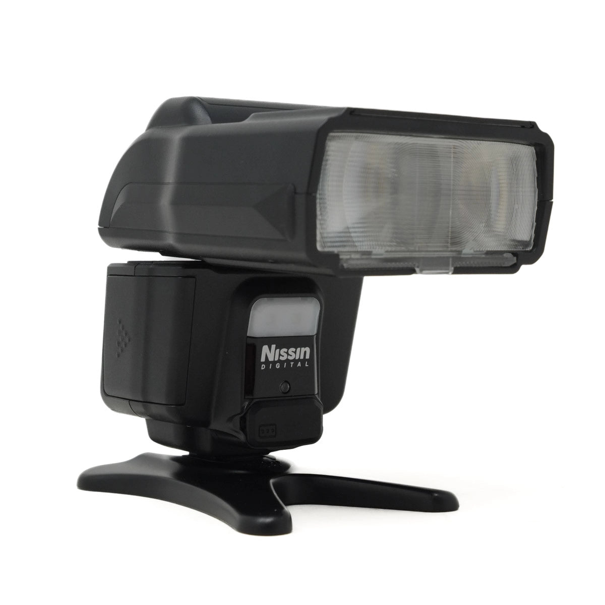 Black camera flash with Nissin branding on a white background
