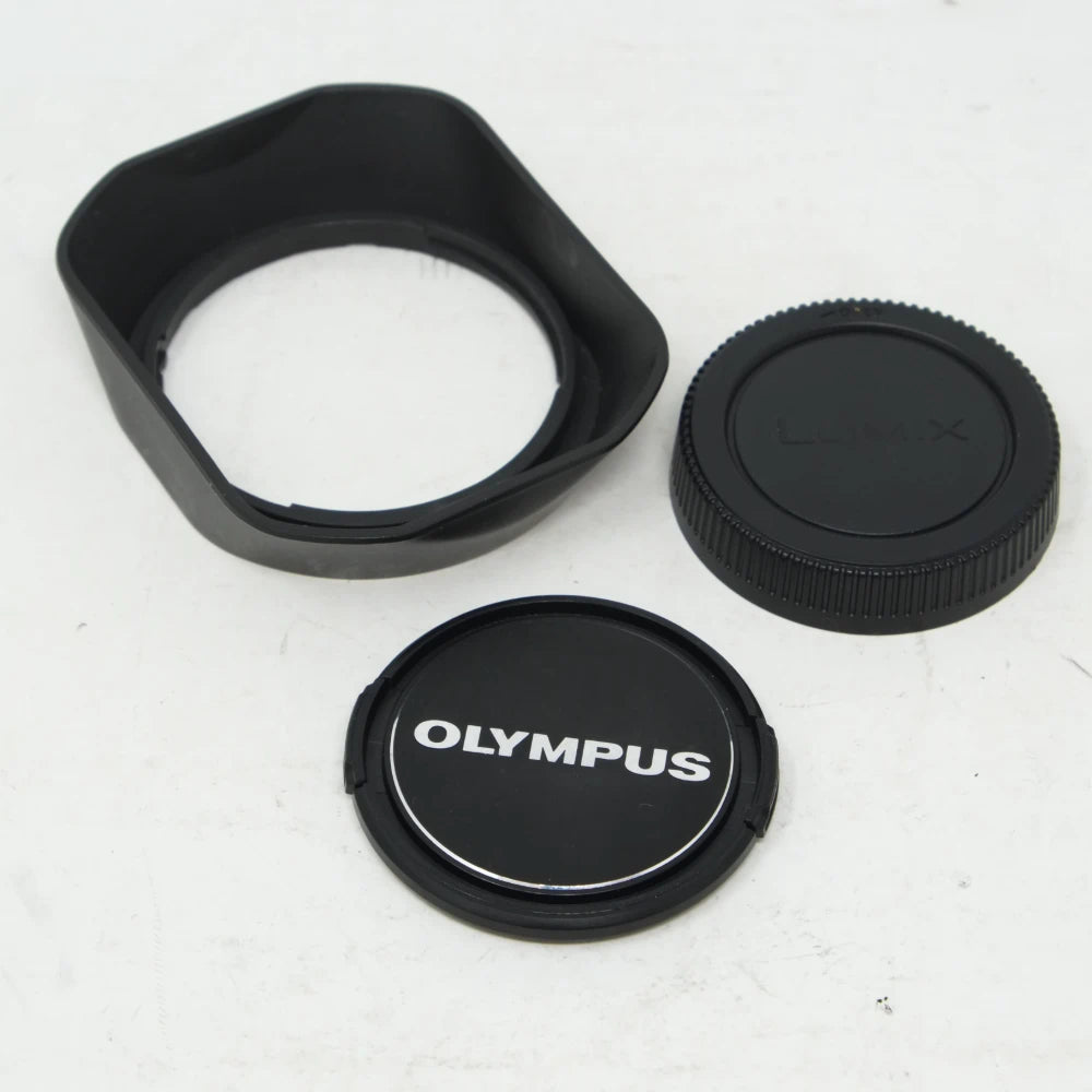 Used Olympus M.Zuiko 9-18mm F4-5.6 wide angle lens MFT (Hood SH45592)