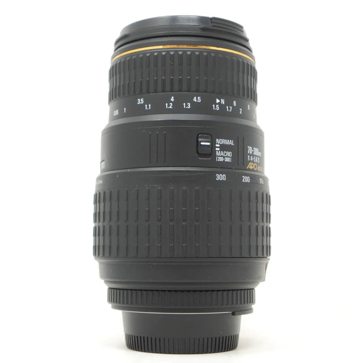 Used Sigma 70-300mm F4-5.6D APO Macro lens for Nikon AF-D - side angle