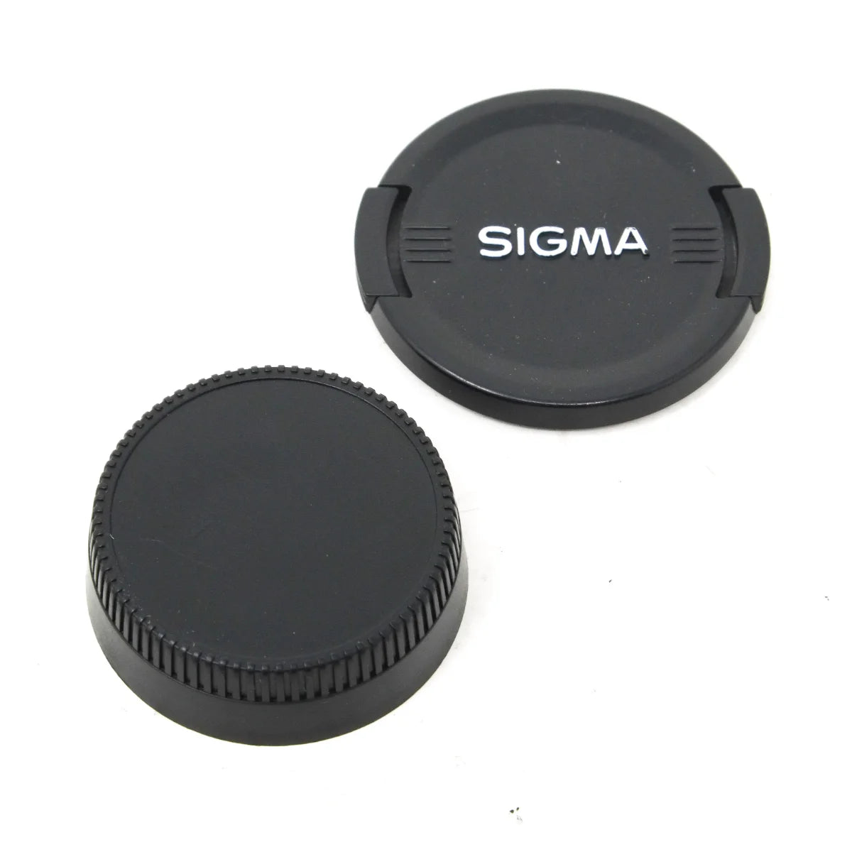 Used Sigma 70-300mm F4-5.6D APO Macro lens for Nikon AF-D - both caps