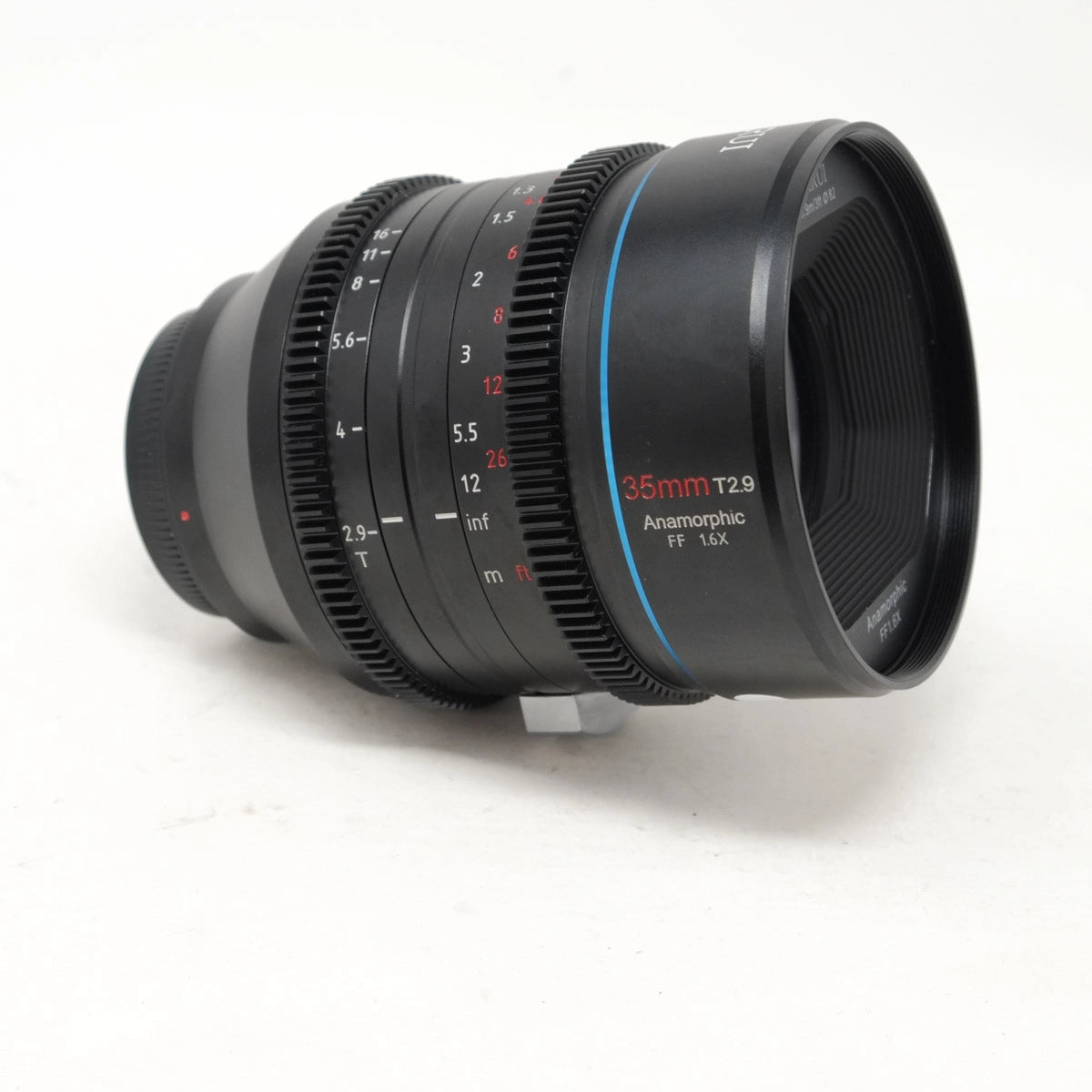 Used Sirui 35mm T2.9 1.6x Full frame Anamorphic Lens L mount - side angle