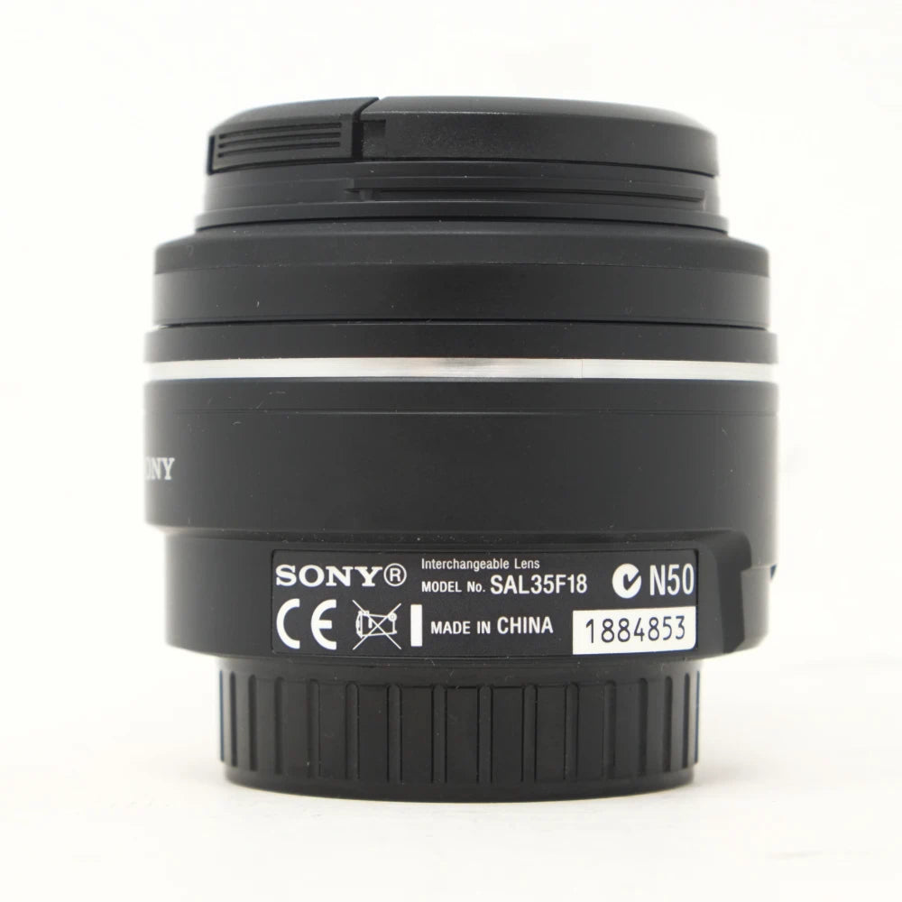 Used Sony DT 35mm F1.8 SAM lens (Hood SH45714)