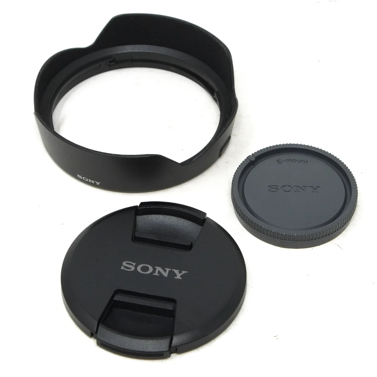 Used Sony FE 16-35mm F2.8 GM lens - lens hood and caps