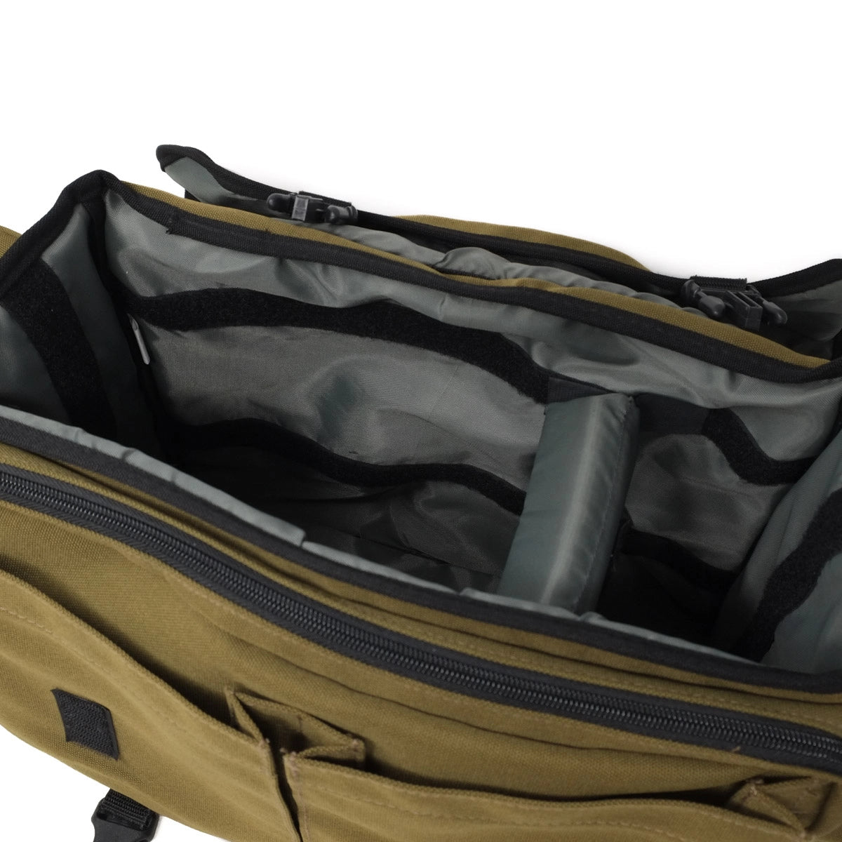 Used Tamrac Superlight 46 Shoulder bag - top angle