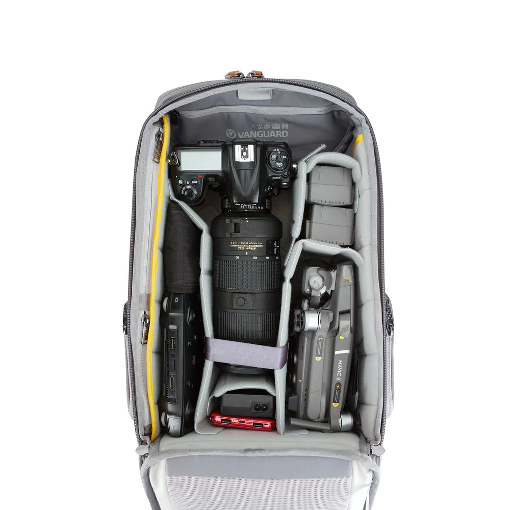 Vanguard VEO City B42 Grey Backpack - 16 Litre
