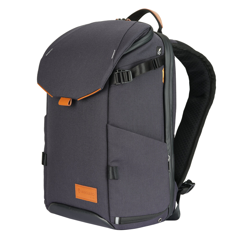 Vanguard VEO City B42 Navy Backpack - 16 Litre