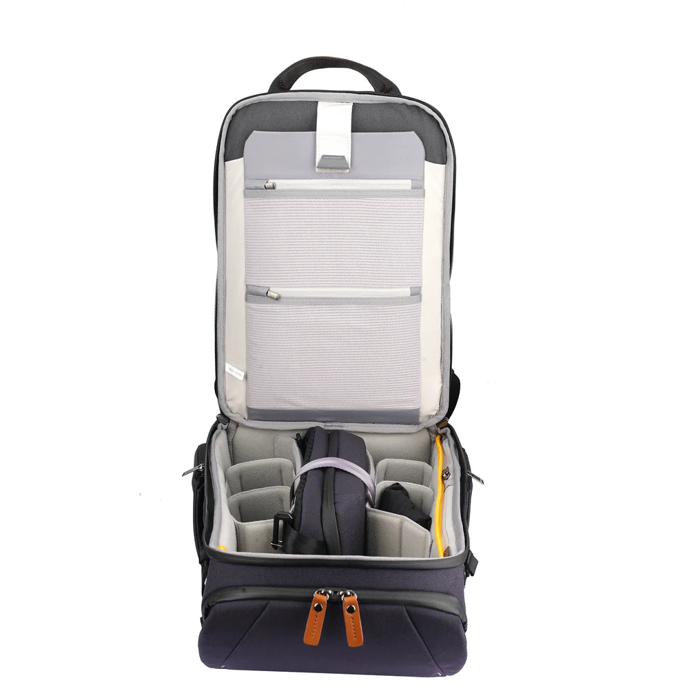 Vanguard VEO City B42 Navy Backpack - 16 Litre