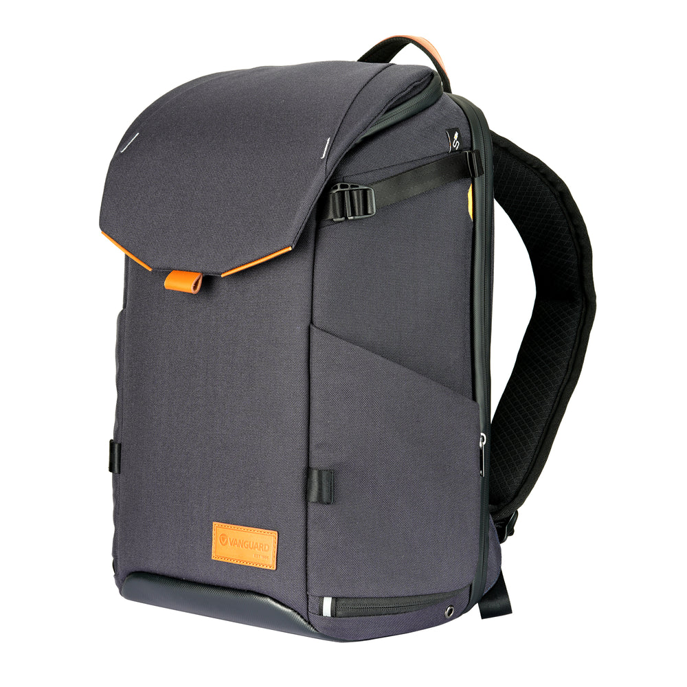 Vanguard VEO City B46 Navy Backpack - 21 Litre