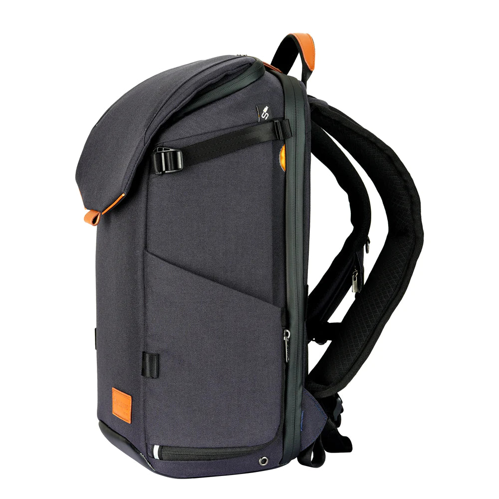 Vanguard VEO City B46 Navy Backpack - 21 Litre