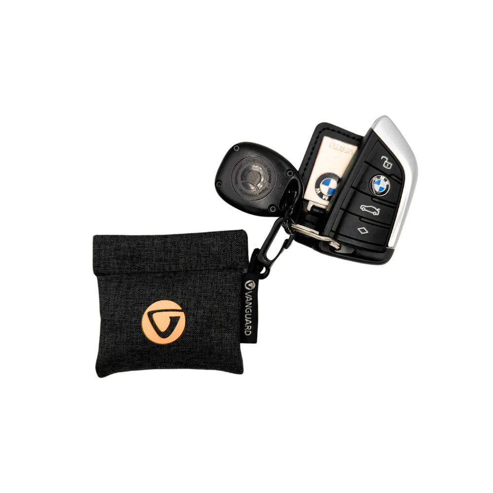 Vanguard LPC 8x7" Micro Fibre Lens Cloth & Pouch