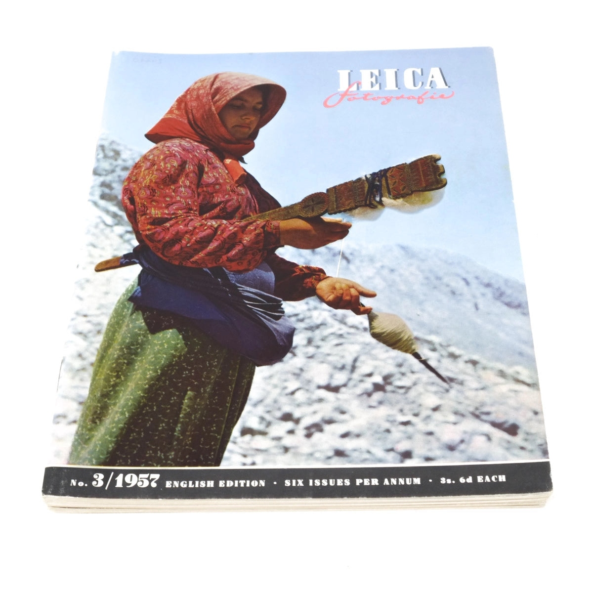 Vintage Leica LFI Magazines from 1957 - Full Year of Issues - Front cover 3