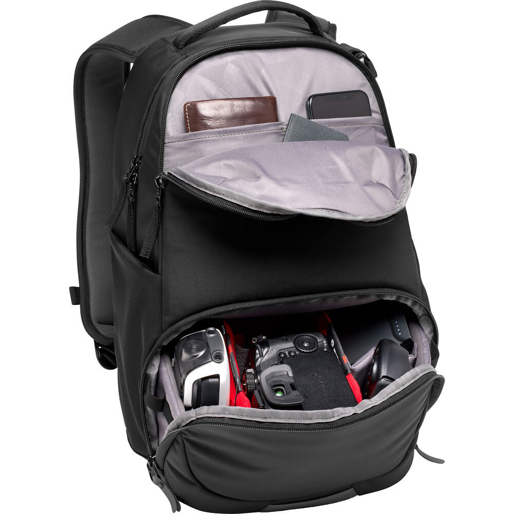 *Vanguard VEO adaptor S41 BK Backpack with USB Port - Side Access