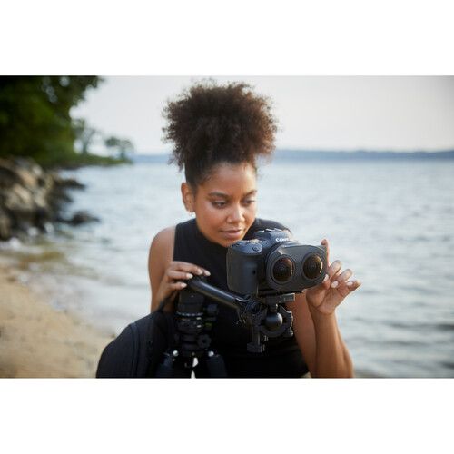 Canon RF 5.2mm f2.8L Dual Fisheye 3D VR Lens