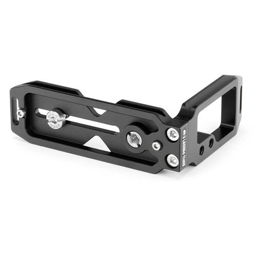 Product Image of 3 Legged Thing QR11 2.0 Universal L-Bracket - Arca Swiss Compatible L-Bracket for Multiple Mirrorless, DSLR Cameras (Darkness)