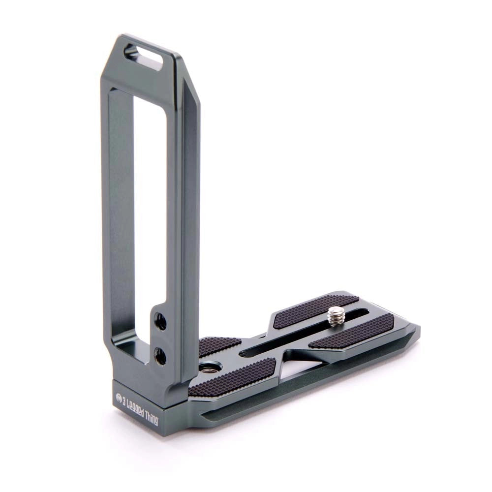 Product Image of 3 Legged Thing QR11 2 .0 Arca Swiss-Compatible Full Body Universal L-Bracket (Grey)