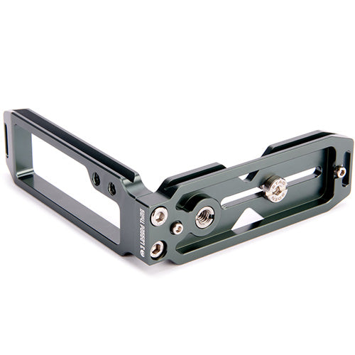 Product Image of 3 Legged Thing QR11 2 .0 Arca Swiss-Compatible Full Body Universal L-Bracket (Grey)