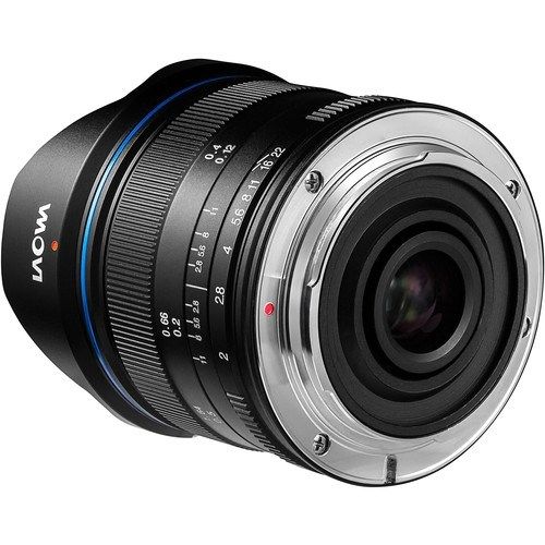 Laowa 7.5mm f2 MFT Lens - Micro Four Thirds MFT - Black